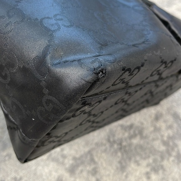 Gucci Monogram GG Small Black Nylon Tote Bag Zip Front Pockets Metallic Luxury - Picture 7 of 17